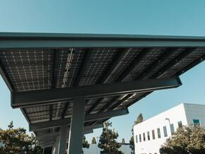 sistema solar para empresas